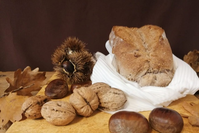 pane-castagne-noci1.jpg