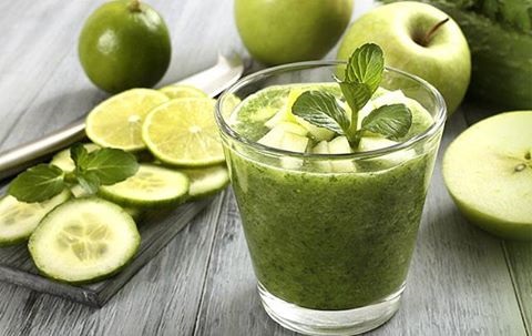 smoothie-mela-cetriolo.jpg